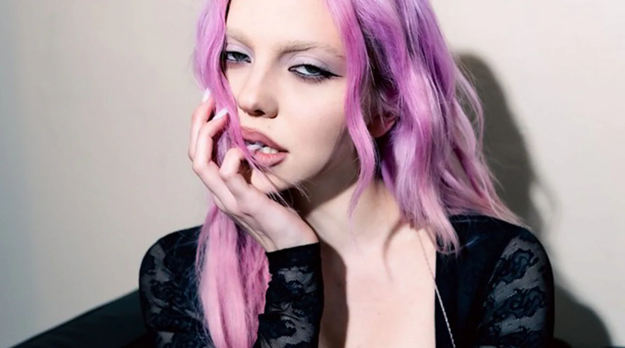 ADÉLA