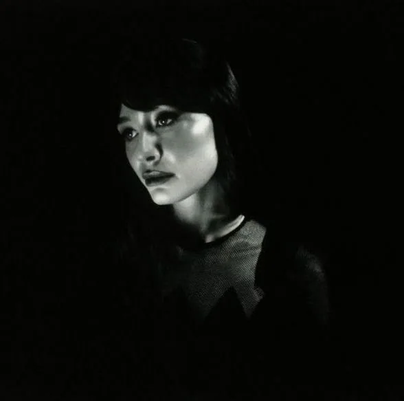 Alexandra Savior — background image