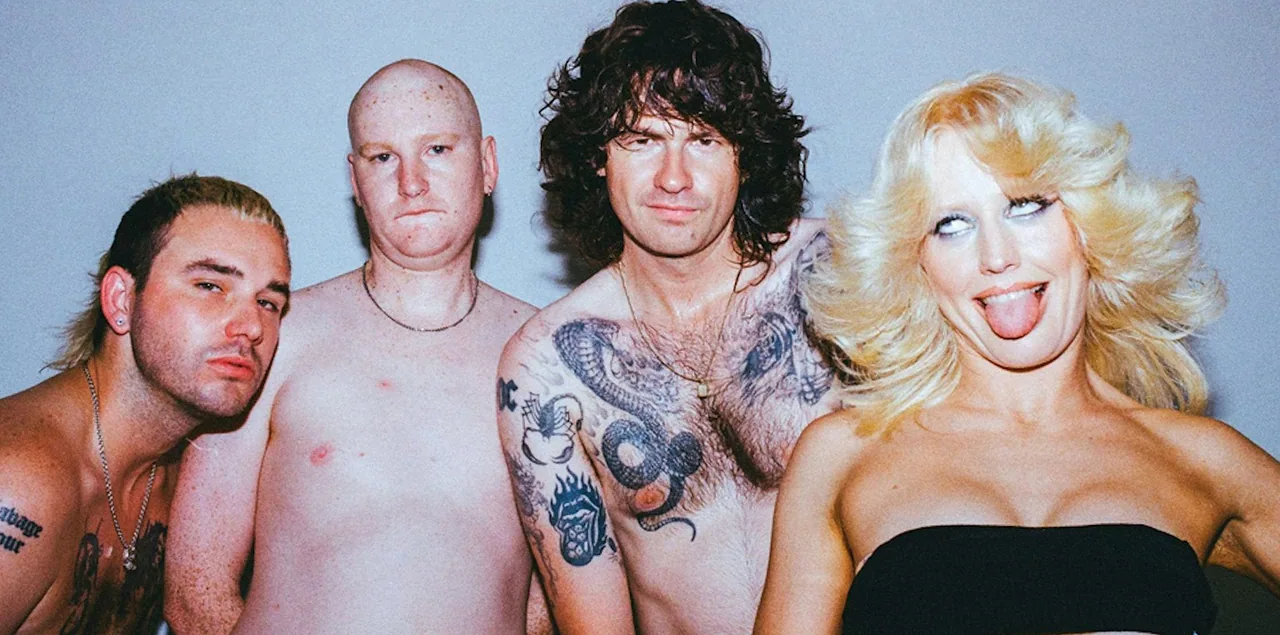 Amyl and the Sniffers