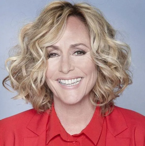 Angela Groothuizen