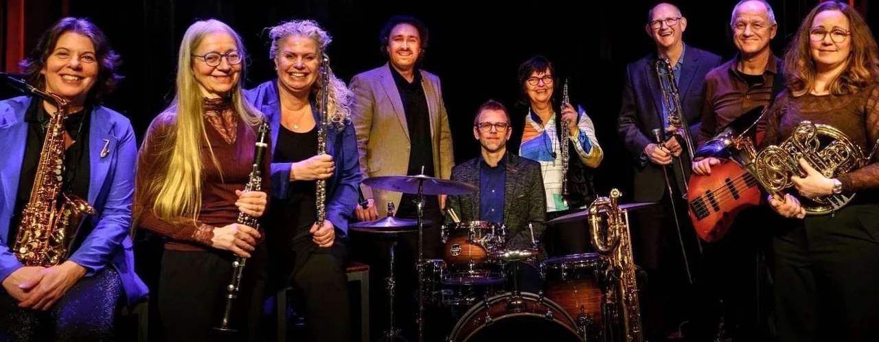 Atrium Blazers Ensemble