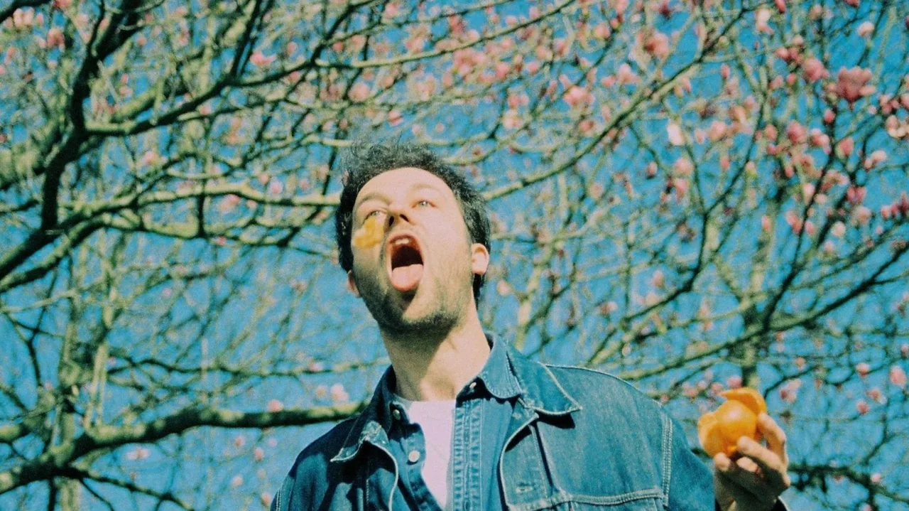Bas van Holt