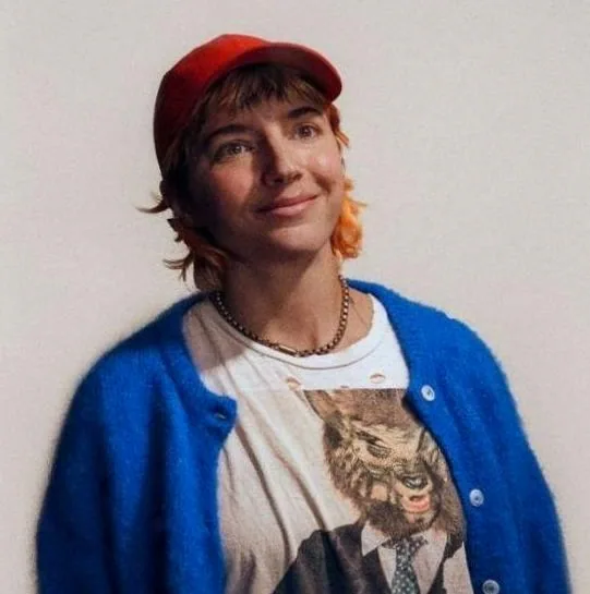 Caroline Rose — achtergrondafbeelding