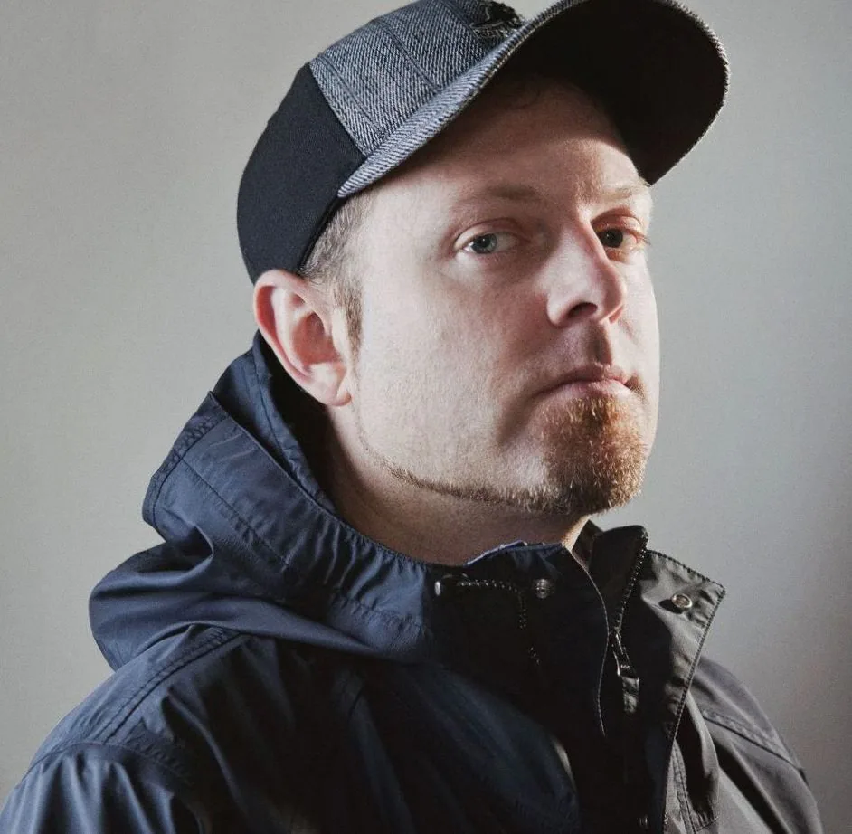 DJ Shadow — achtergrondafbeelding