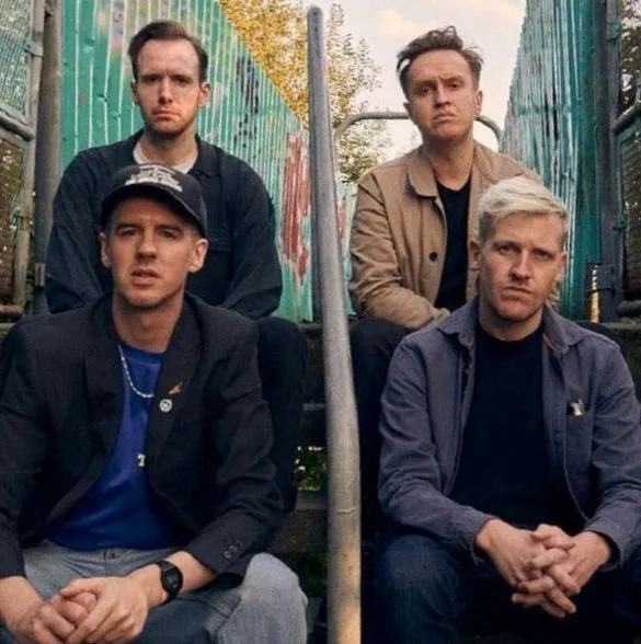 Dutch Uncles — background image