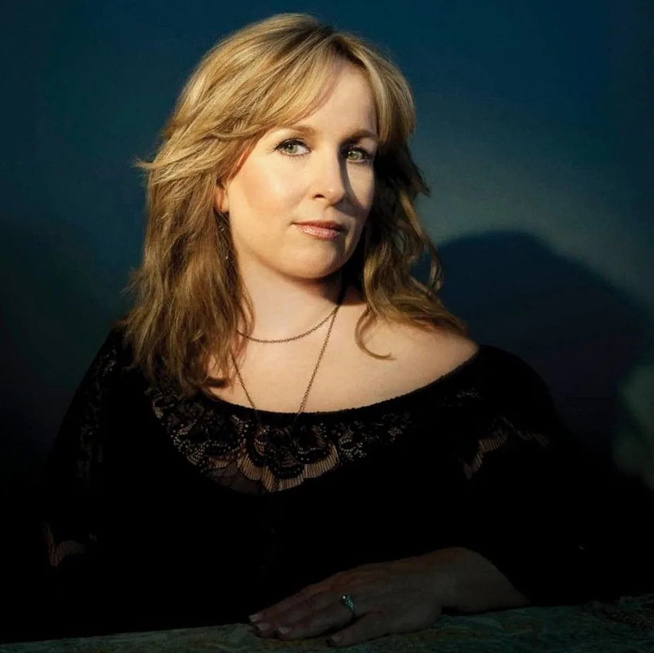 Gretchen Peters