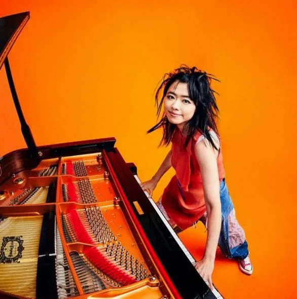 Hiromi Uehara