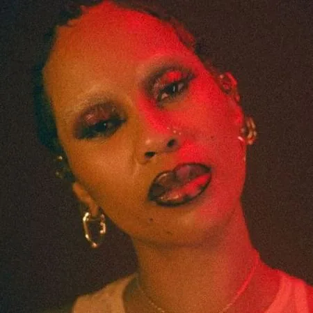 IAMDDB — background image