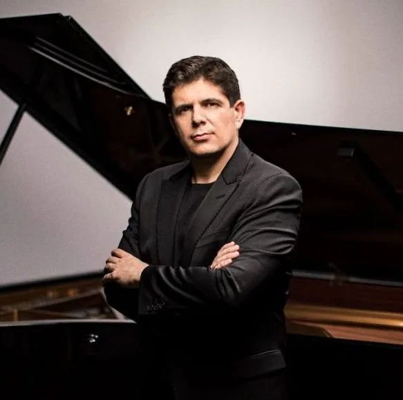 Javier Perianes