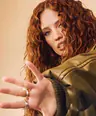 Jess Glynne