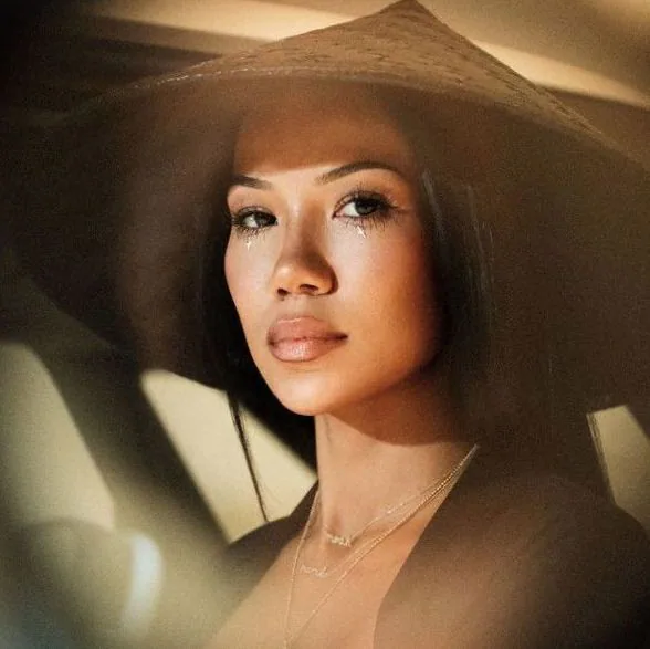 Jhené Aiko