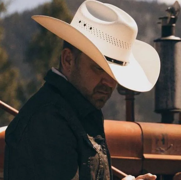 Justin Moore
