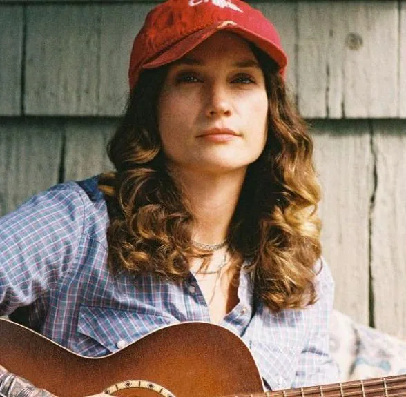 Kassi Valazza