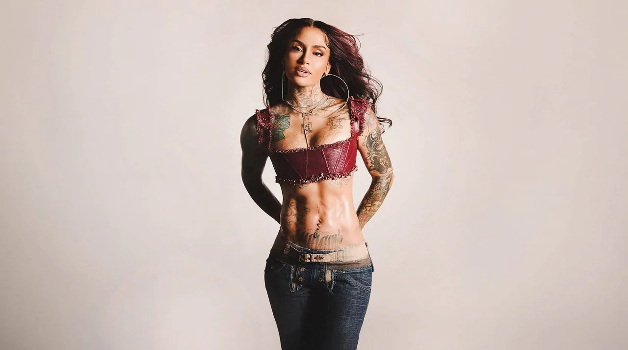 Kehlani — achtergrondafbeelding