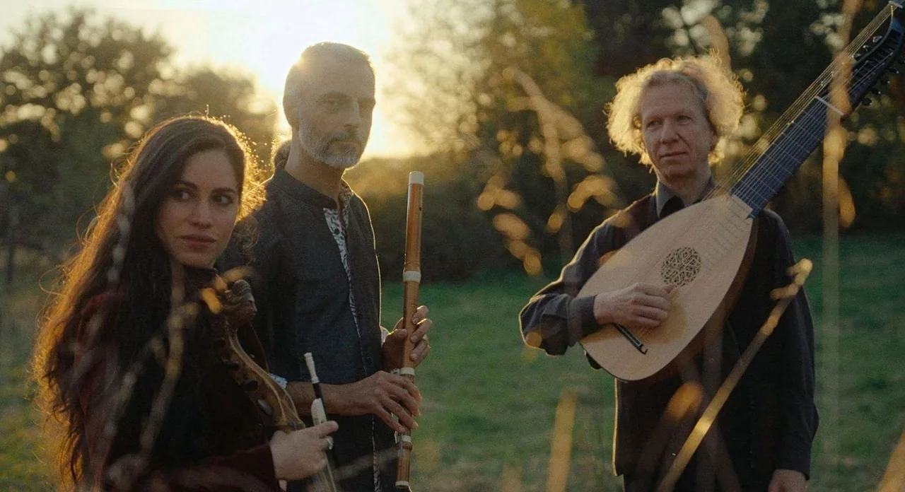 Les Musiciens de Saint-Julien — achtergrondafbeelding