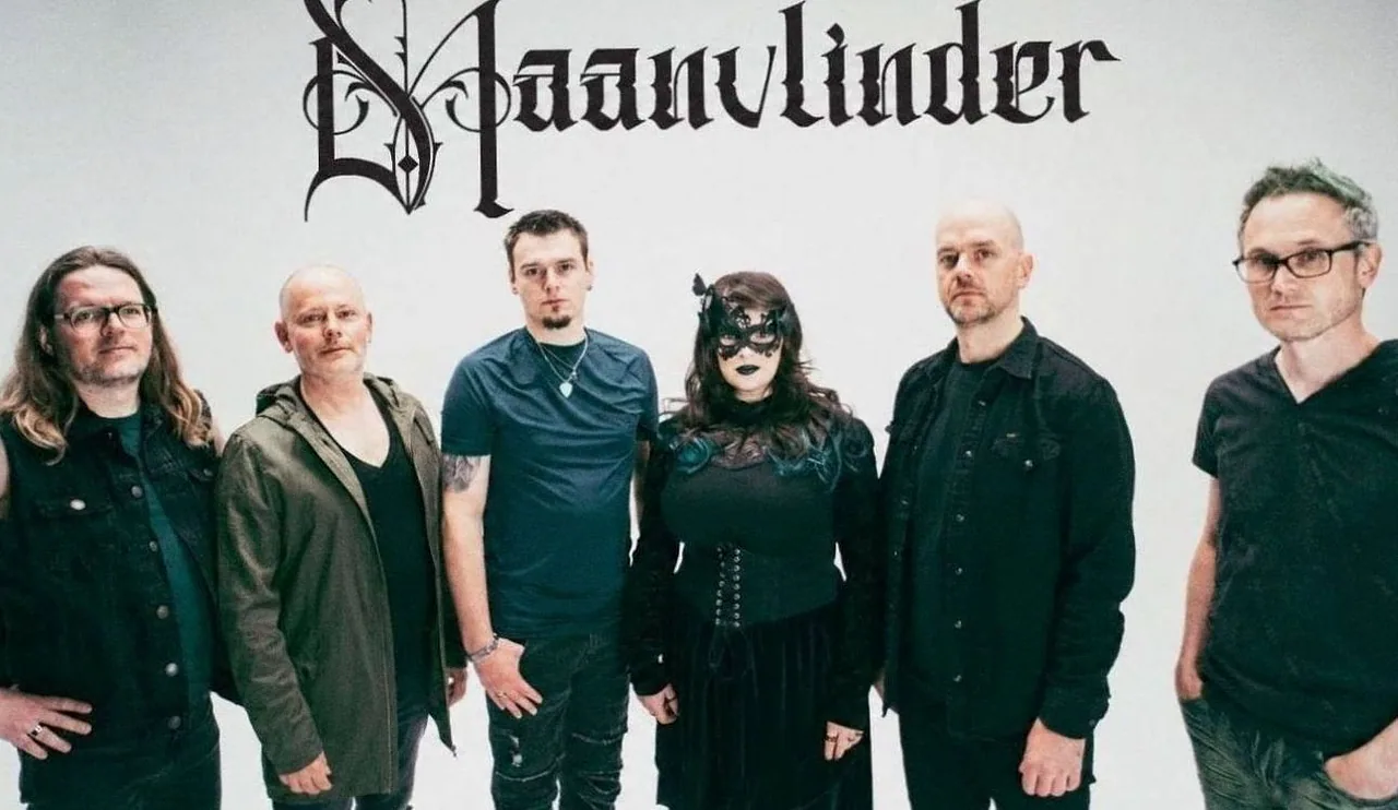 Maanvlinder — achtergrondafbeelding