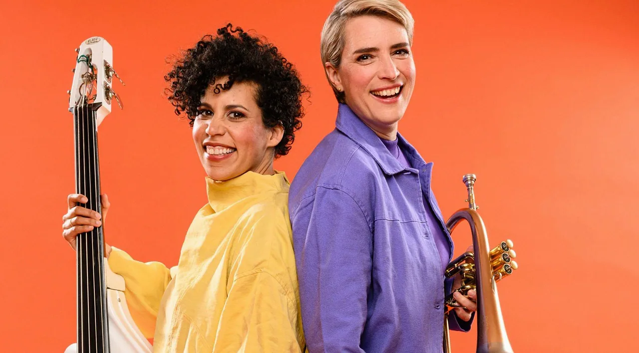 MAITE HONTELÉ Y LA NOVIA — background image