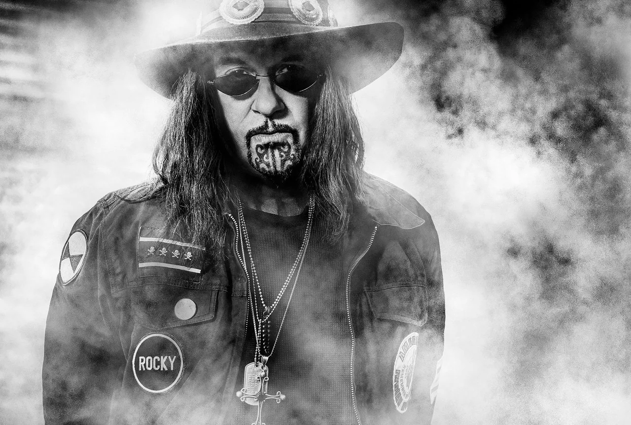 Ministry — achtergrondafbeelding