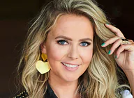 Monique Smit