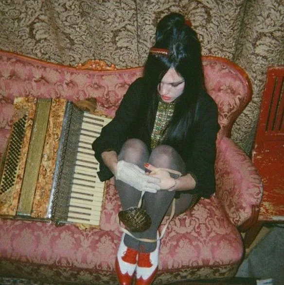 Ms* Gloom