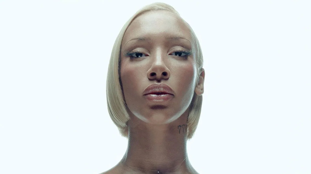 Naomi Sharon