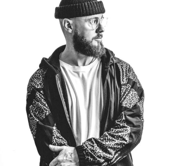 Oli Howe