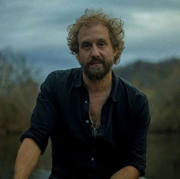 Phosphorescent