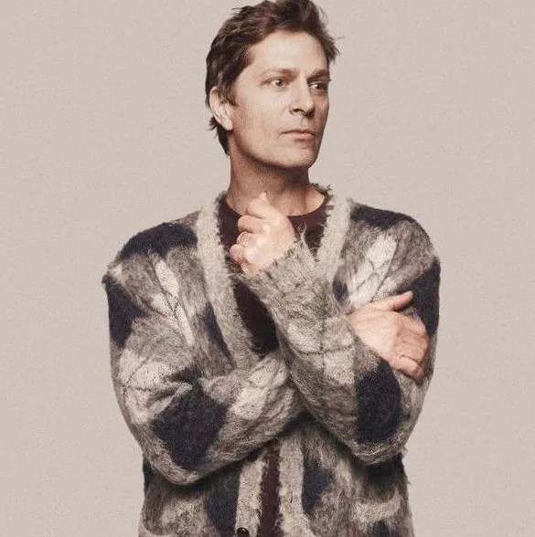 Rob Thomas