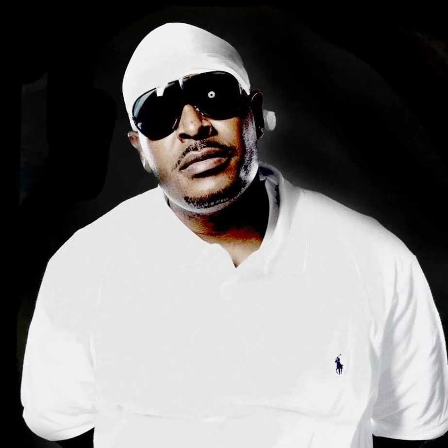 Sheek Louch