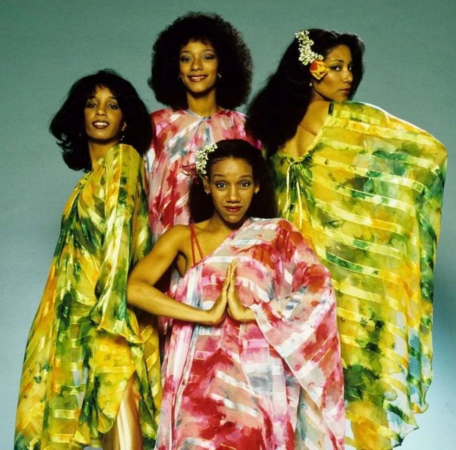 Sister Sledge — achtergrondafbeelding