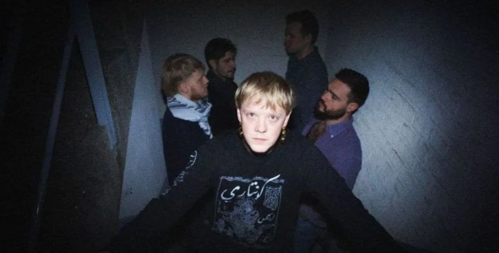 Teis Semey Quintet — achtergrondafbeelding