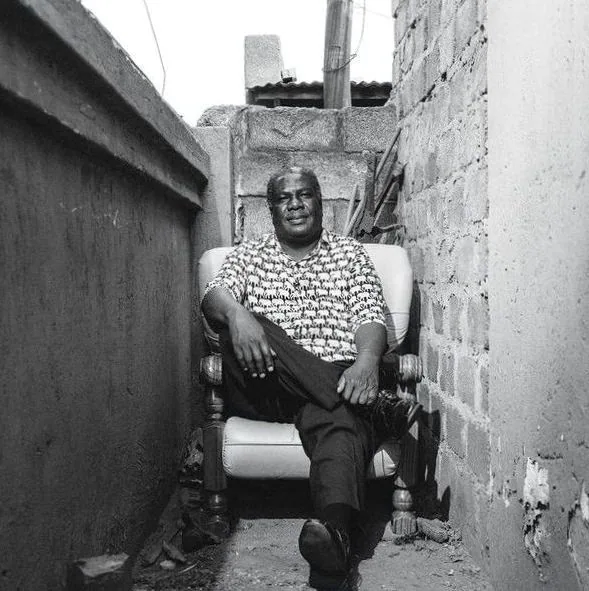 Vusi Mahlasela