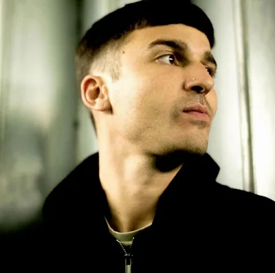 Michael Bibi — foto 2