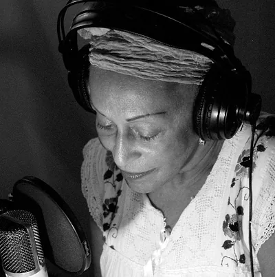 Omara Portuondo — foto 2