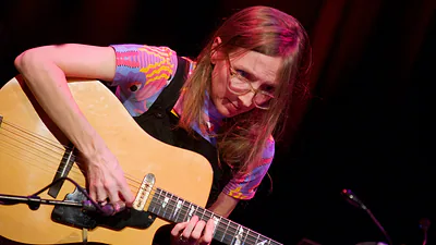 Mary Halvorson — photo 3