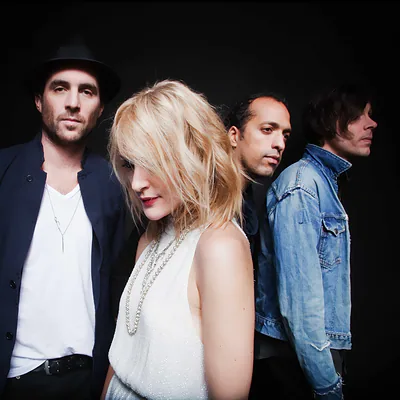 Metric — foto 4