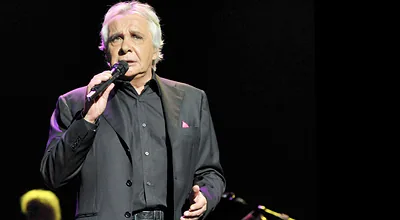 Michel Sardou — foto 3