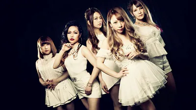 LOVEBITES — photo 5