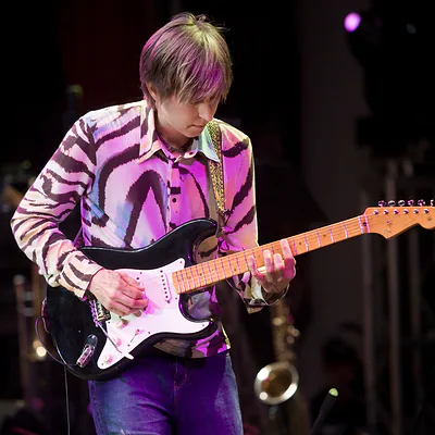 Eric Johnson — photo 2