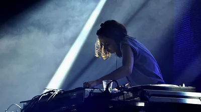 Nina Kraviz — foto 6