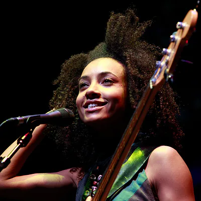 Esperanza Spalding — foto 4
