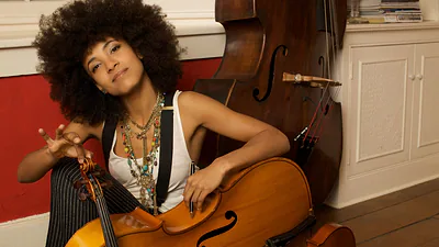 Esperanza Spalding — foto 6