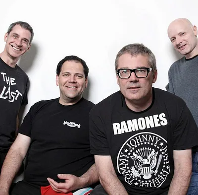 Descendents — photo 3