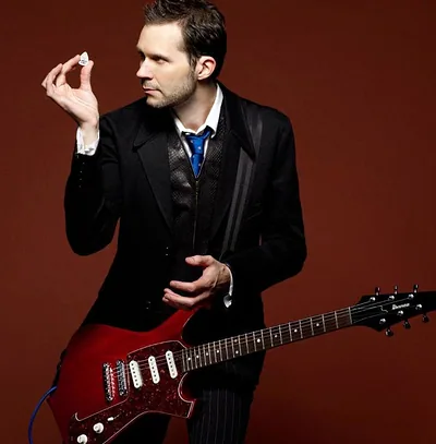 Paul Gilbert — photo 2