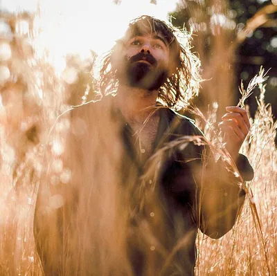 Angus Stone — foto 2