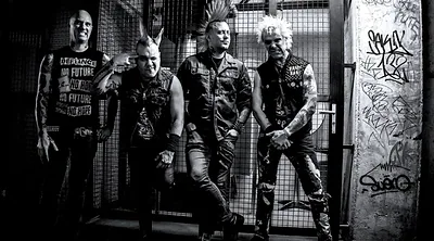 The Casualties — foto 2