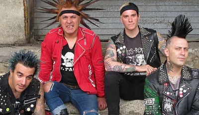 The Casualties — foto 6
