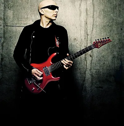 Joe Satriani — foto 1
