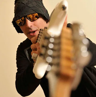 Joe Satriani — foto 4