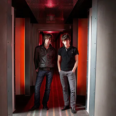 The Last Shadow Puppets — photo 1